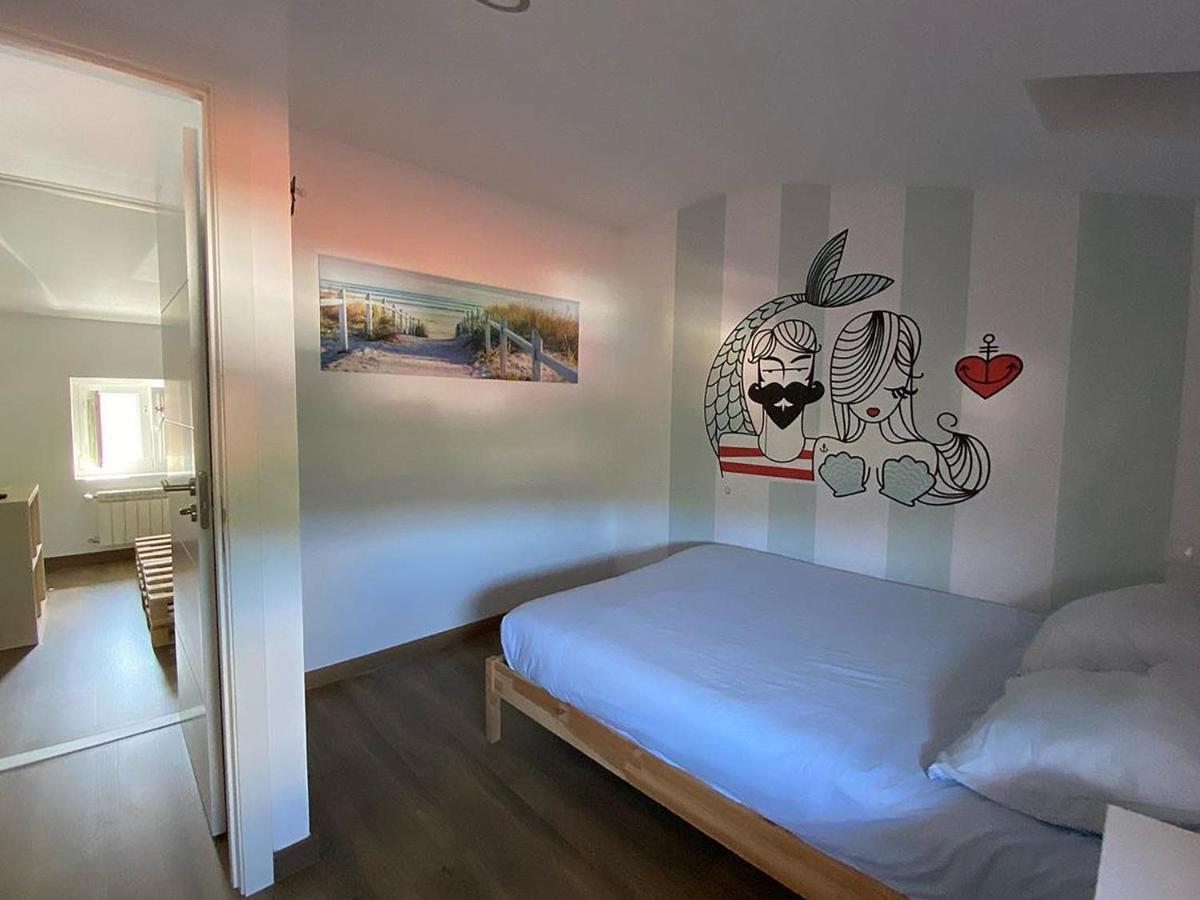 Cocos Surfhouse Hostel San Juan De La Arena Luaran gambar