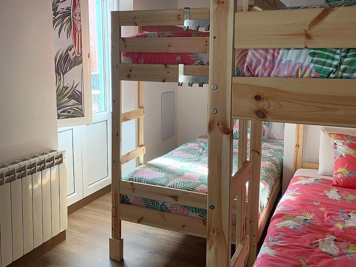 Cocos Surfhouse Hostel San Juan De La Arena Luaran gambar