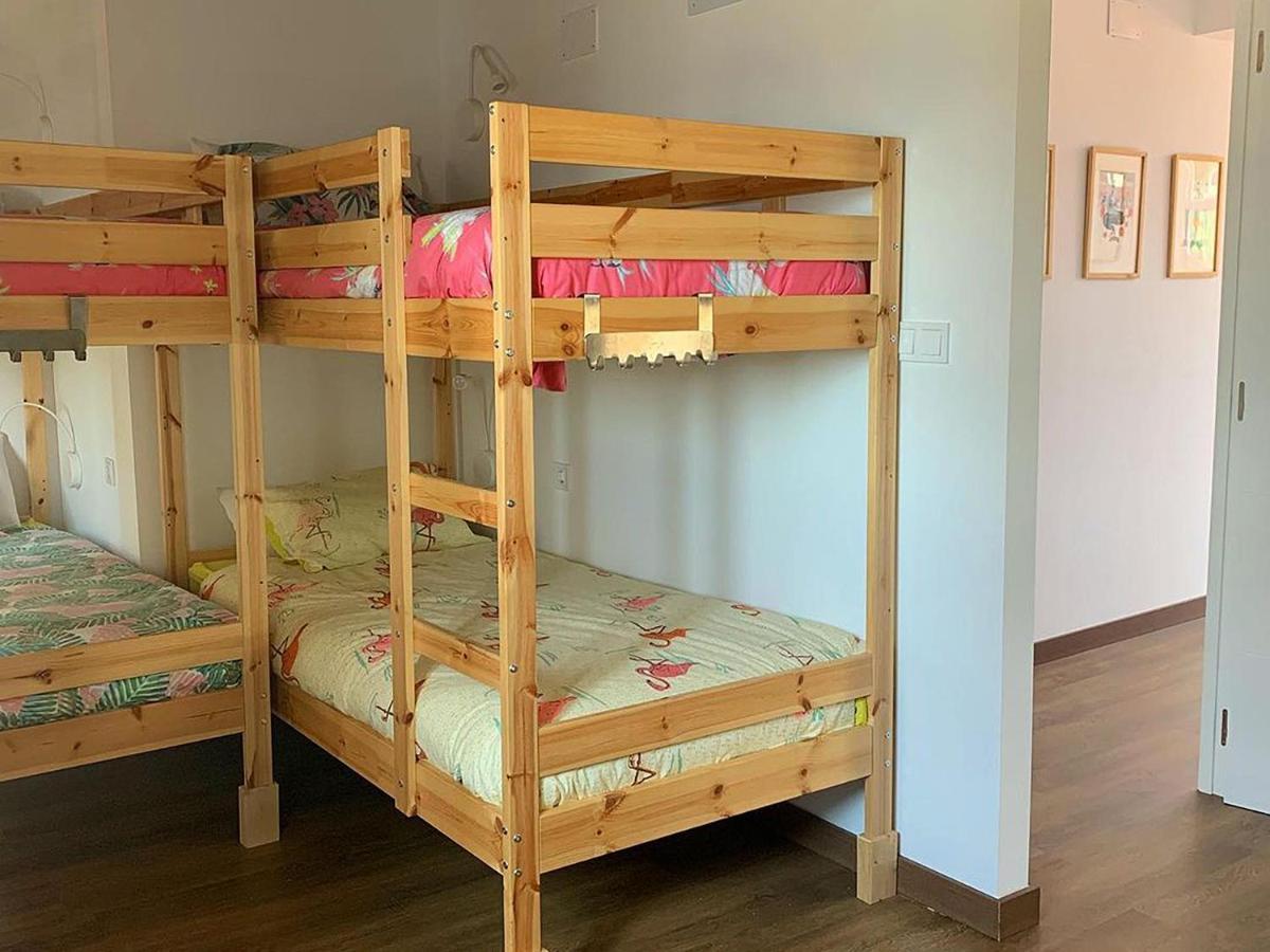 Cocos Surfhouse Hostel San Juan De La Arena Luaran gambar