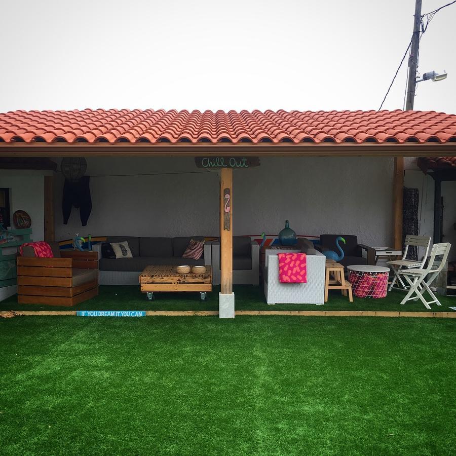 Cocos Surfhouse Hostel San Juan De La Arena Luaran gambar